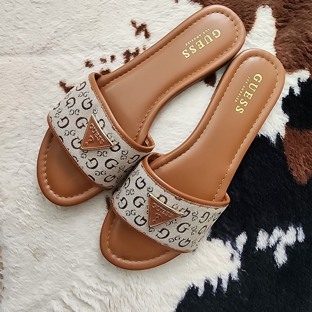 Guess Sandals